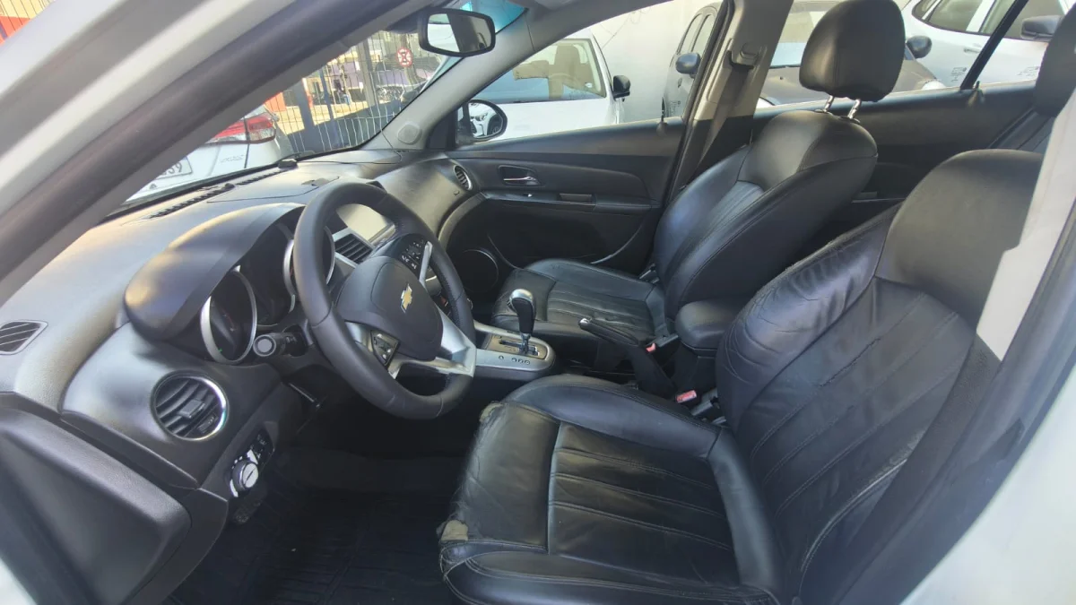 CRUZE HB SPORT LT 1.8 16V AUTOMÁTICO 2014 - Imagem 7