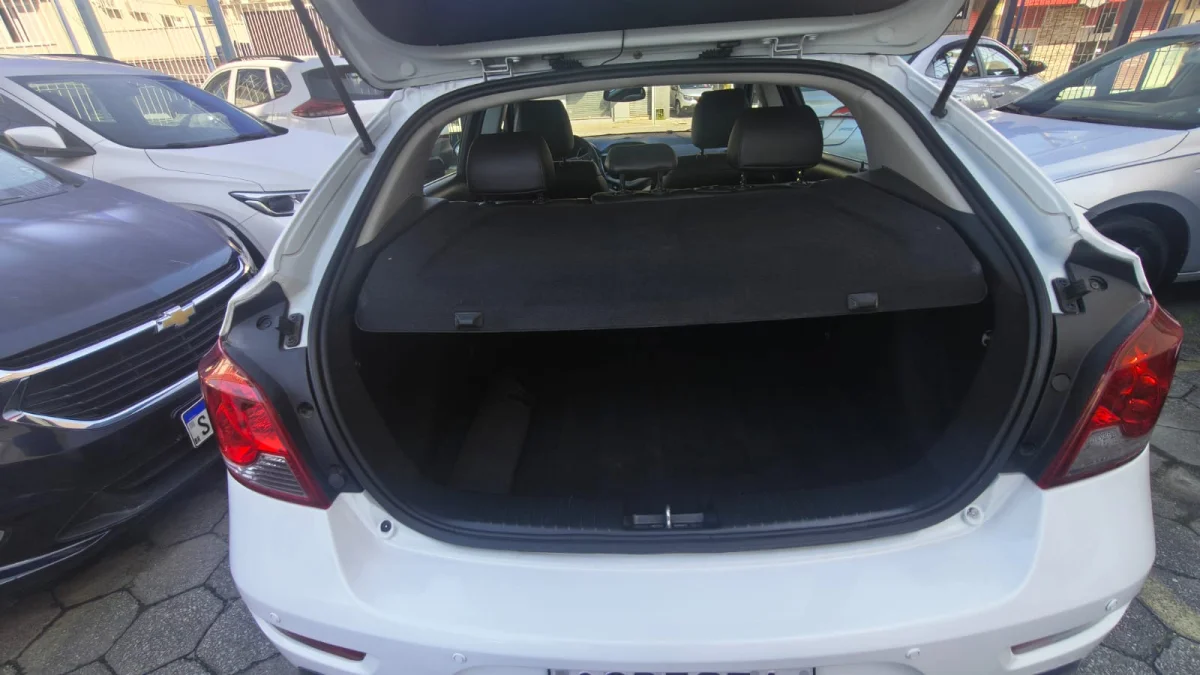CRUZE HB SPORT LT 1.8 16V AUTOMÁTICO 2014 - Imagem 15