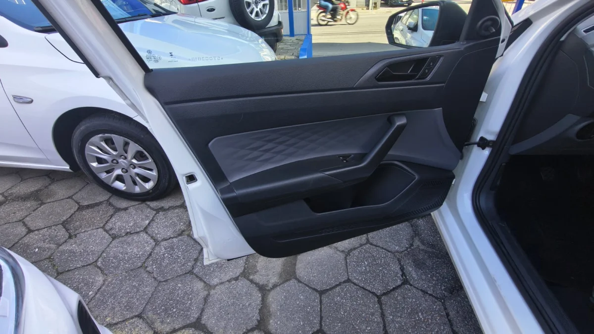 Polo 1.0  track Mec. Completo 2025 - Imagem 12