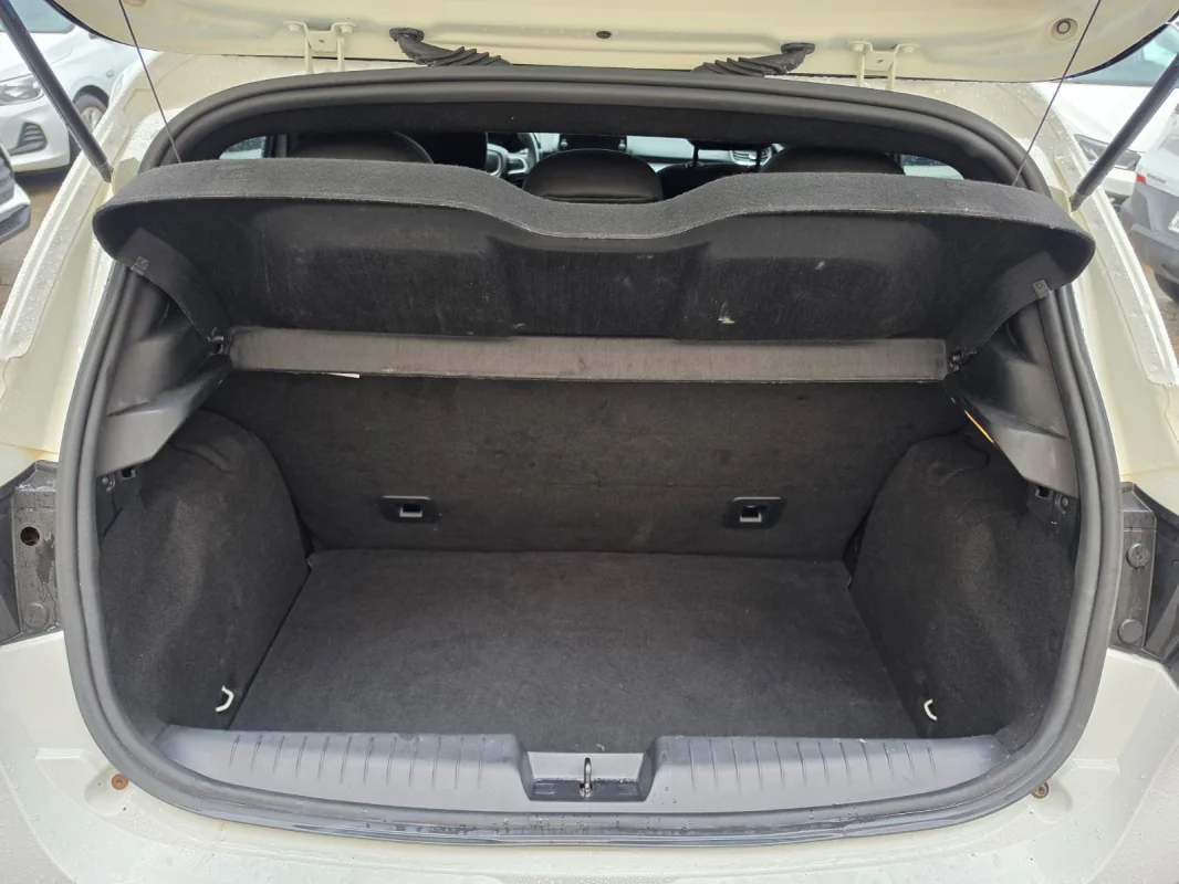 ARGO TREKKING 1.3 8V Flex 2025 - Imagem 12