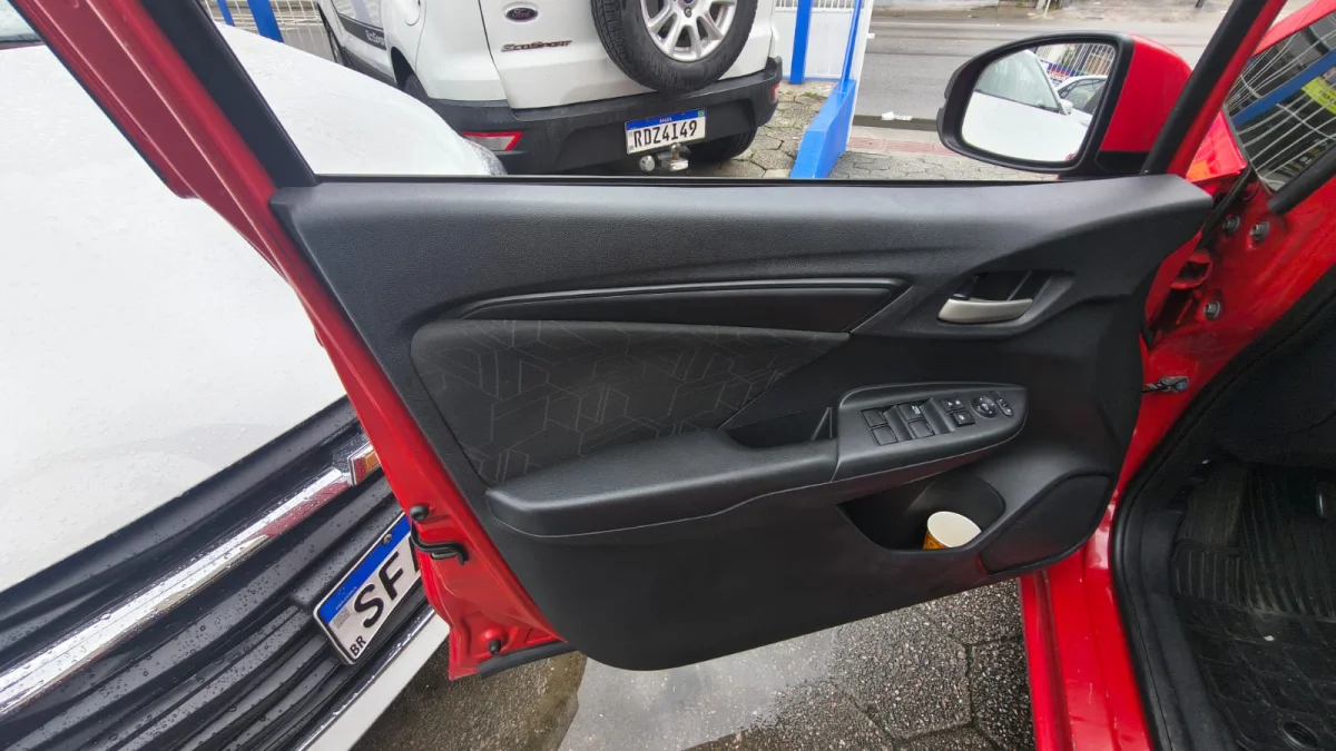 Fit Lx 1.5 Mec 2015 - Imagem 15