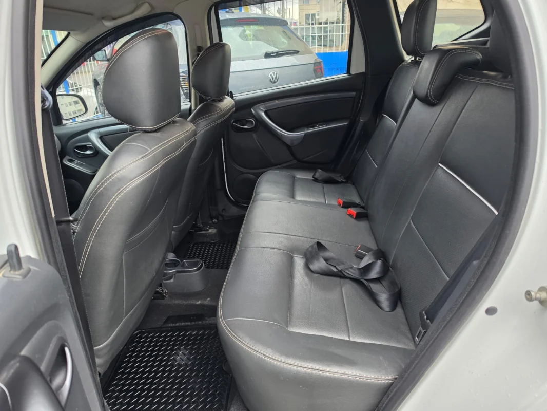 DUSTER Dynamique 2.0 Flex 16V Automático 2014 - Imagem 16