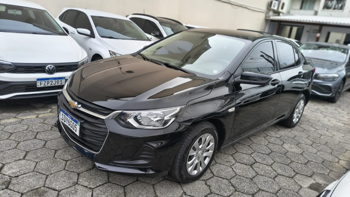 ONIX SEDAN Plus LT1 1.0 12V Flex 4p Mec   2023 - Imagem 3