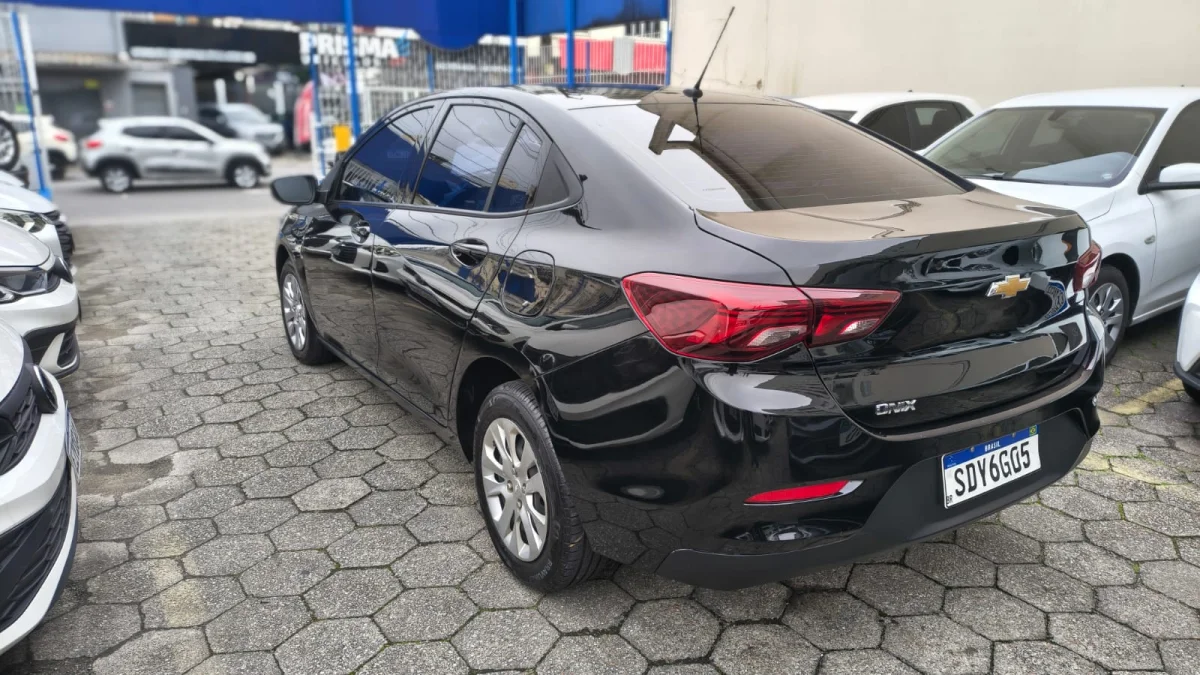 ONIX SEDAN Plus LT1 1.0 12V Flex 4p Mec   2023 - Imagem 16