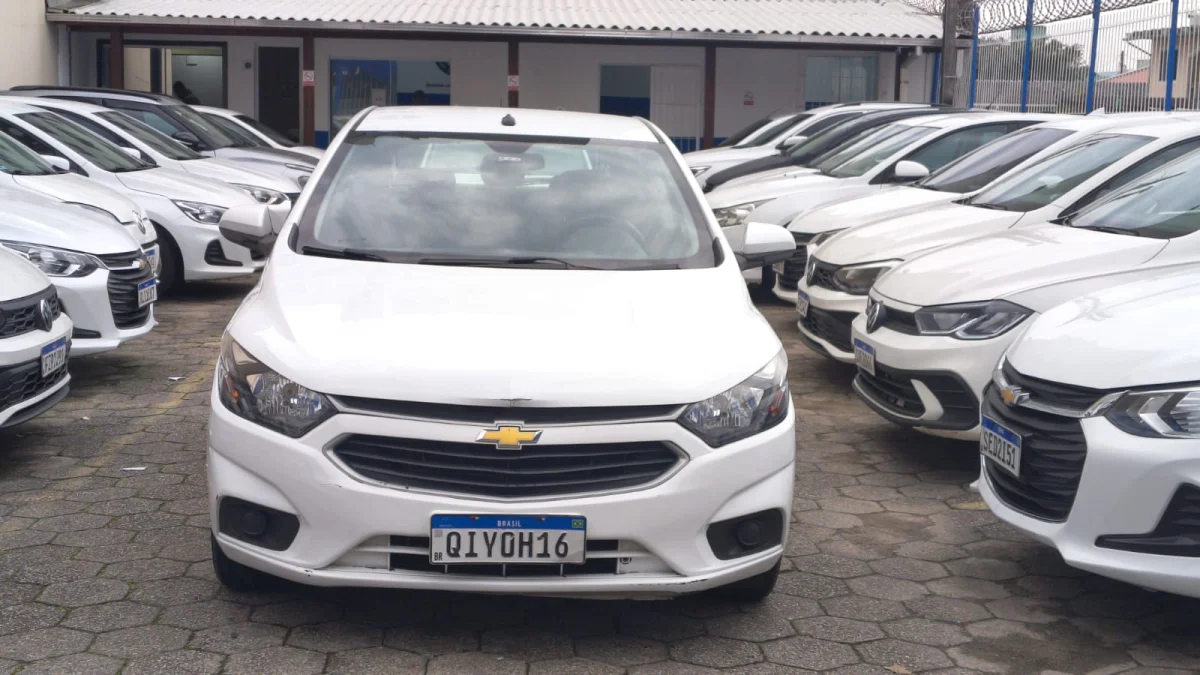 ONIX HATCH LT 1.0 8V FlexPower 5p Mec 2019 - Imagem 8