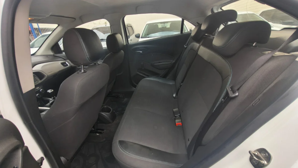 ONIX HATCH LT 1.0 8V FlexPower 5p Mec 2019 - Imagem 17