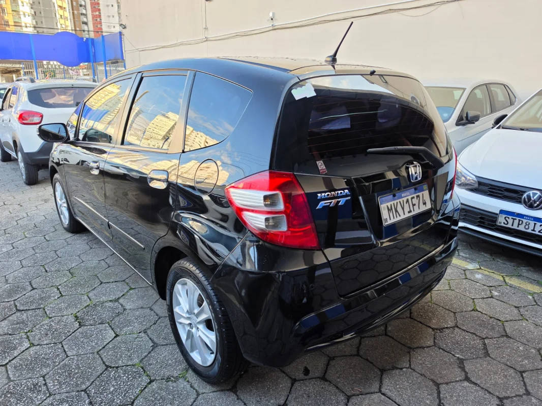 Fit LX 1.4/ 1.4 Flex 8V/16V 5p Automático 2014 - Imagem 11