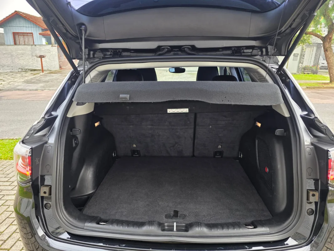 Compass Limited T270 1.3 Turbo Flex 2023 - Imagem 9