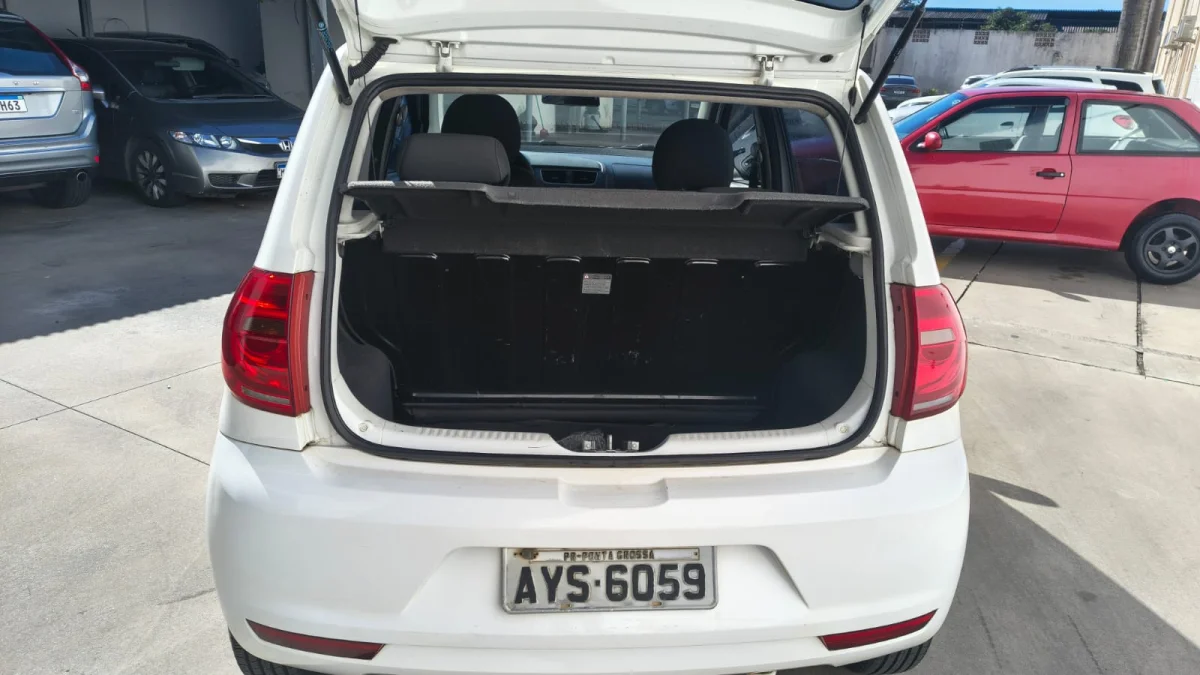Fox BLUEMOTION 1.0 Mi Total Flex 12V 5p 2014 - Imagem 7