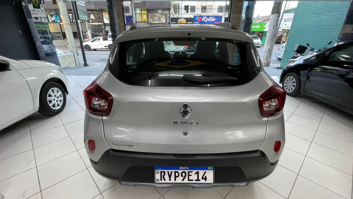Kwid OUTSIDER 1.0 Flex Completo Mec. 2024 - Imagem 6