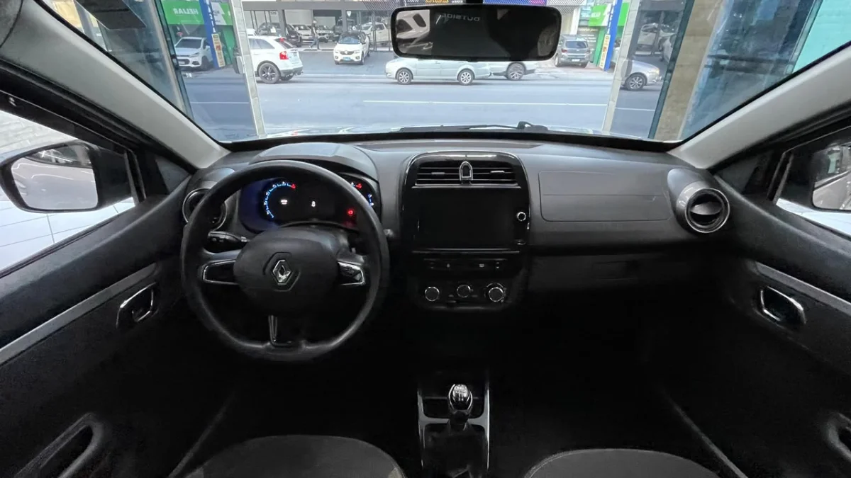 Kwid OUTSIDER 1.0 Flex Completo Mec. 2024 - Imagem 7