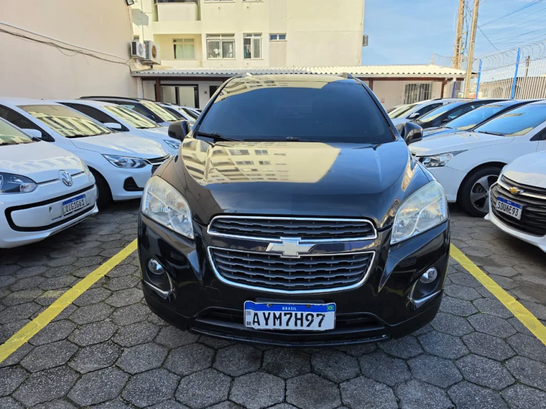TRACKER LTZ 1.8 16V Flex 4x2 Automática 2014 - Imagem 2