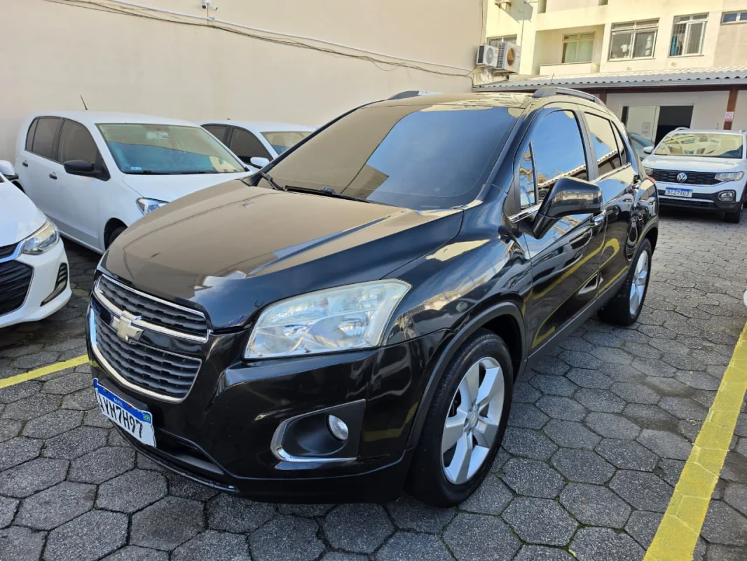 TRACKER LTZ 1.8 16V Flex 4x2 Automática 2014 - Imagem 4