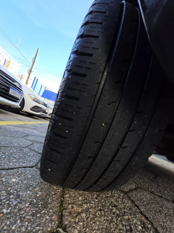 TRACKER LTZ 1.8 16V Flex 4x2 Automática 2014 - Imagem 14
