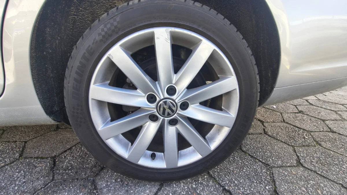 JETTA Variant 2.5 20V 170cv Tiptronic 2011 - Imagem 12