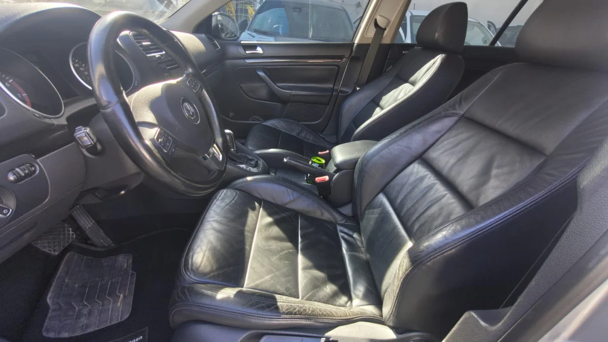 JETTA Variant 2.5 20V 170cv Tiptronic 2011 - Imagem 10
