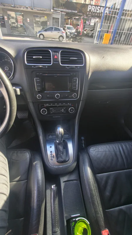 JETTA Variant 2.5 20V 170cv Tiptronic 2011 - Imagem 9