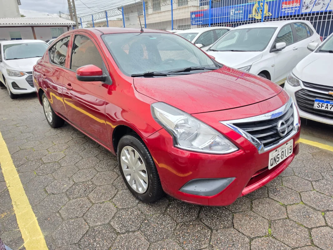 VERSA 1.0 12V FlexStart 4p Mecânico 2018