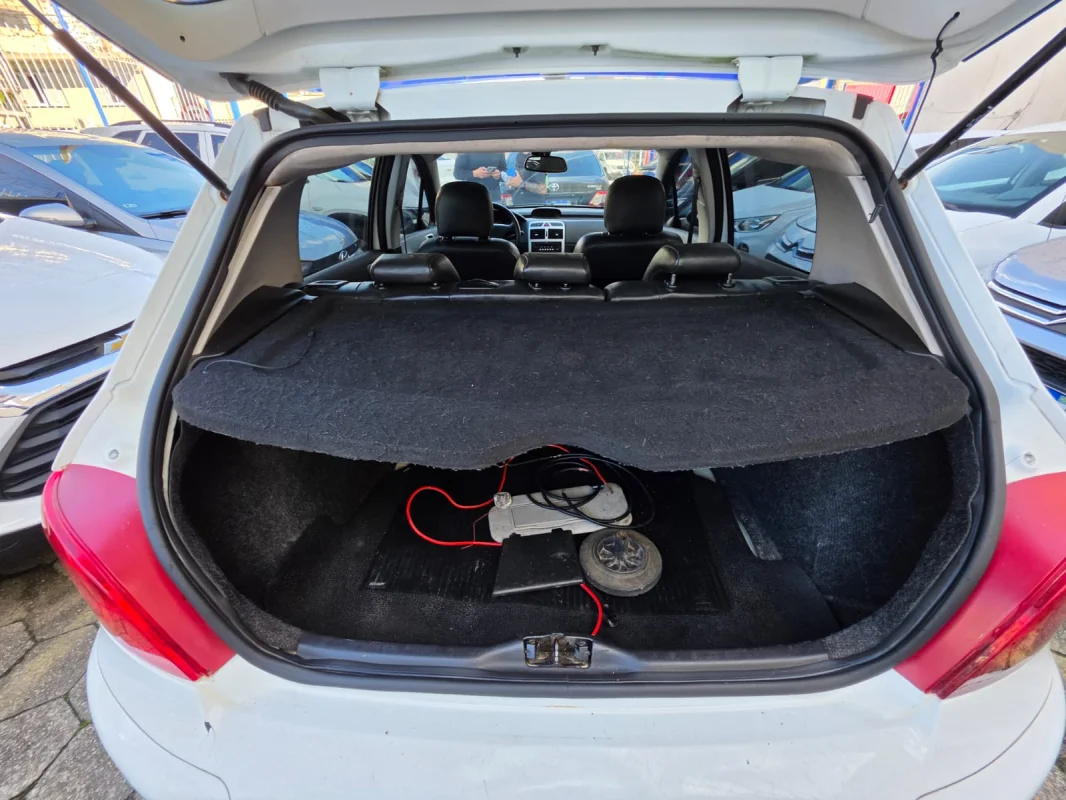 307 Premium 2.0 Aut. Completo com Teto 2012 - Imagem 10