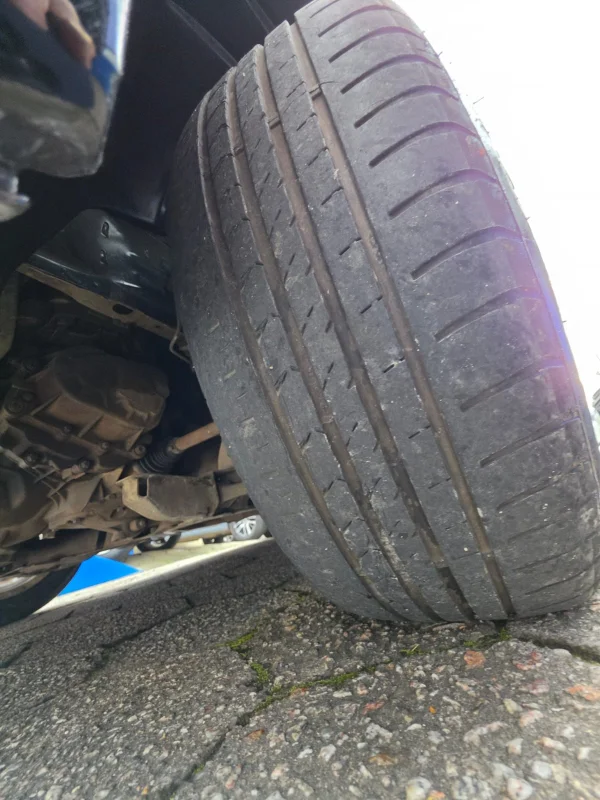 ONIX HATCH LT 1.0 12V Flex 5p Mecânico 2023 - Imagem 16