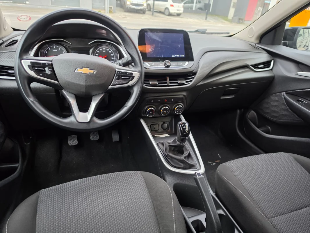ONIX HATCH LT 1.0 12V Flex 5p Mecânico 2023 - Imagem 7