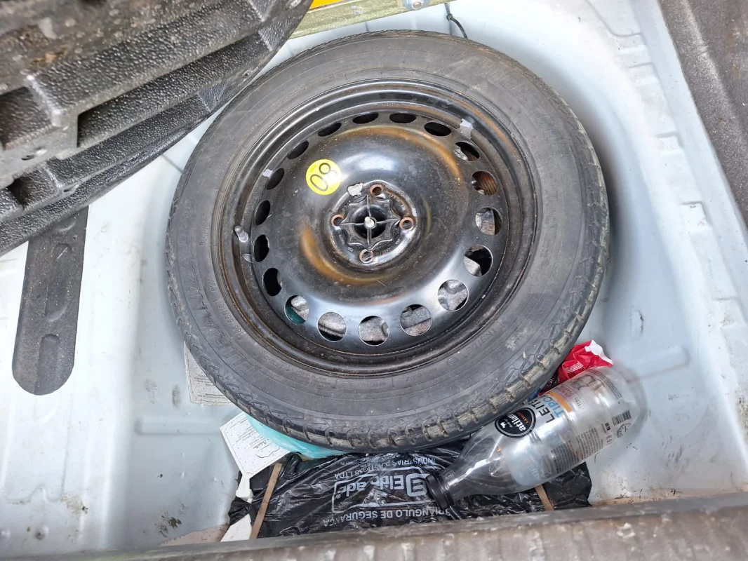 COBALT LT 1.4 8V FlexPower/EconoFlex 4p 2013 GNV - Imagem 12