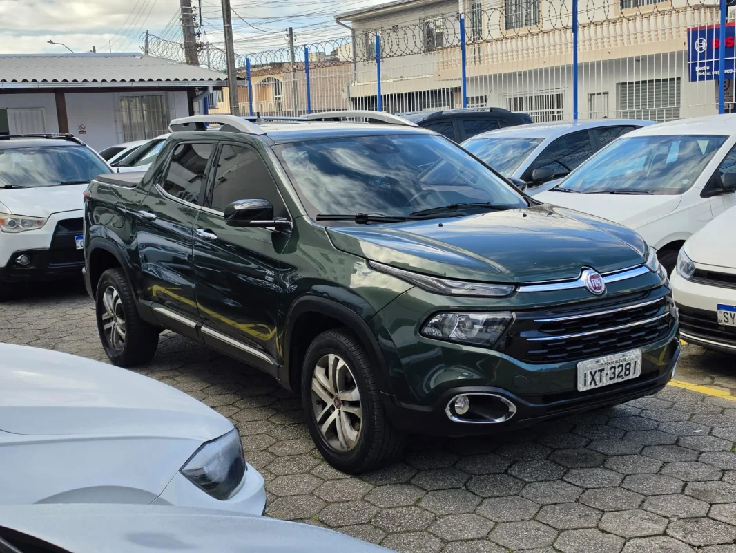 Toro Volcano 2.0 16V 4x4 TB Diesel Aut. 2017