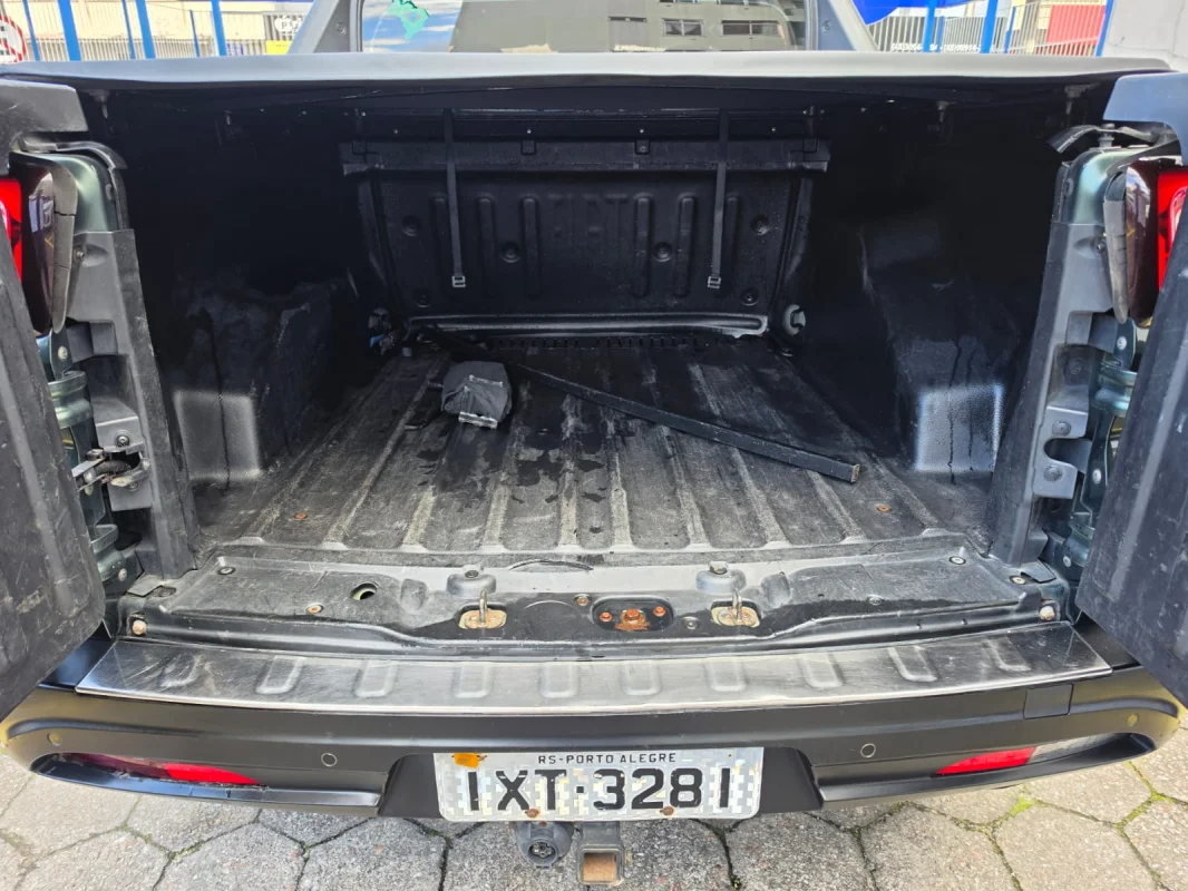 Toro Volcano 2.0 16V 4x4 TB Diesel Aut. 2017 - Imagem 12