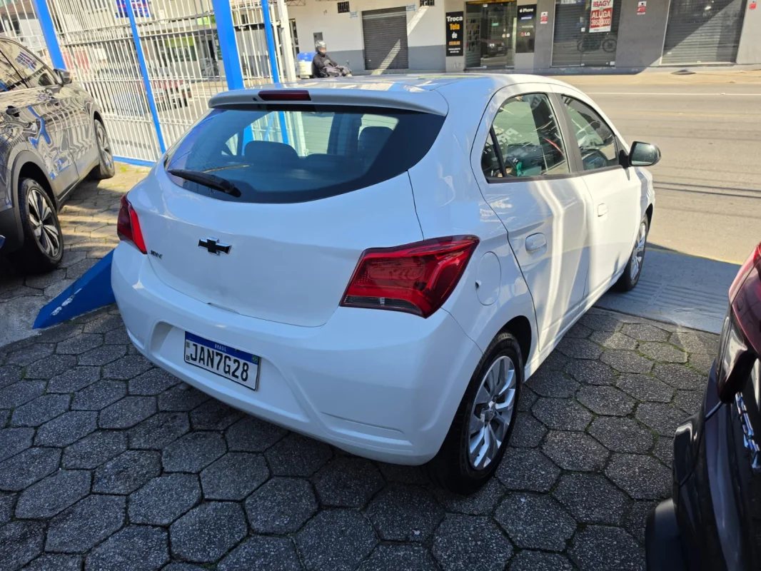 JOY Hatch 1.0 8V Black Edition Flex Mec. 2021 - Imagem 12