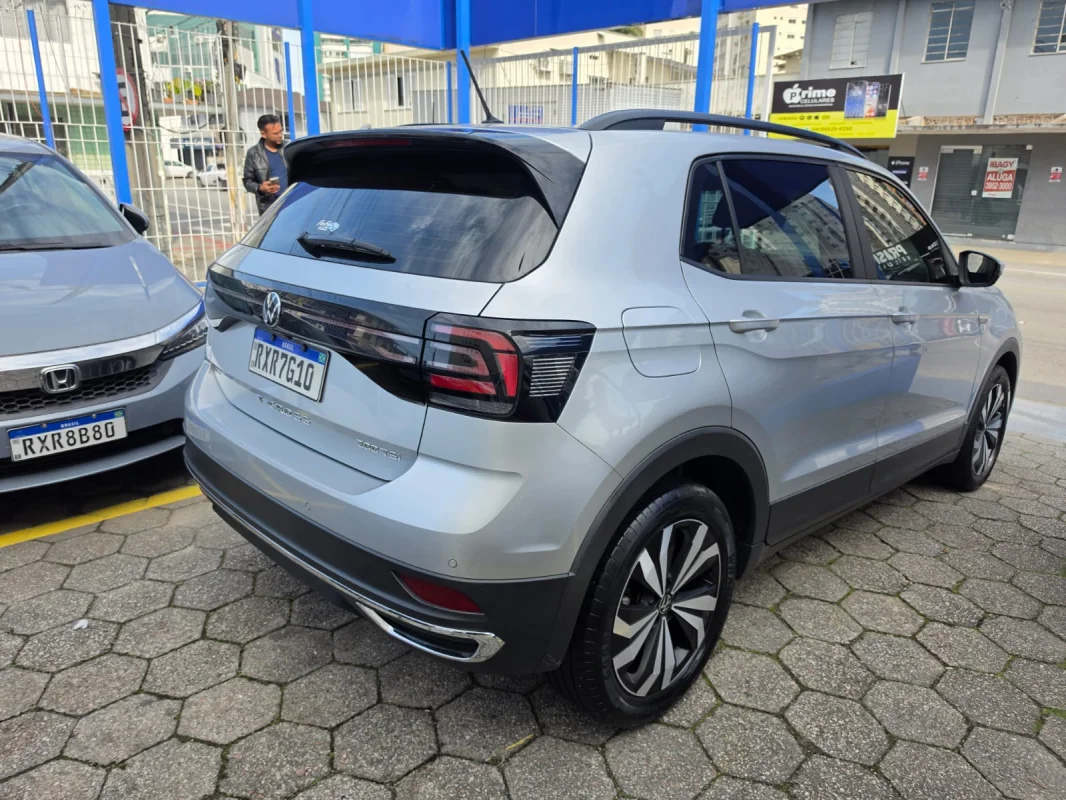 T-Cross Comfortline 200TSi Aut. Completa 2023 - Imagem 3