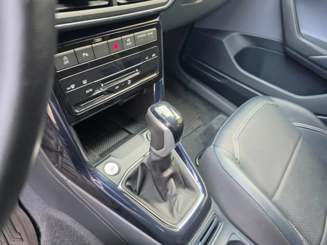 T-Cross Comfortline 200TSi Aut. Completa 2023 - Imagem 16