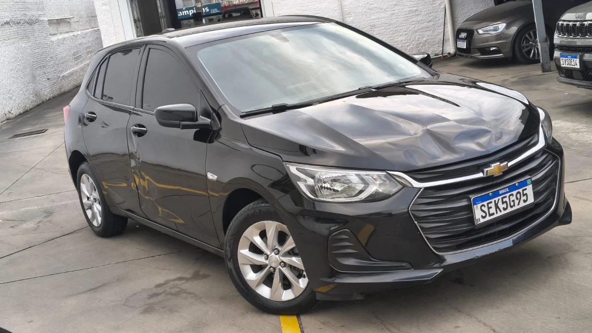 ONIX HATCH LT2 1.0 12V Flex 5p Mecânico 2023
