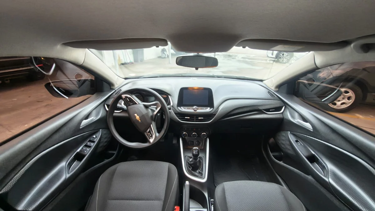 ONIX HATCH LT2 1.0 12V Flex 5p Mecânico 2023 - Imagem 8