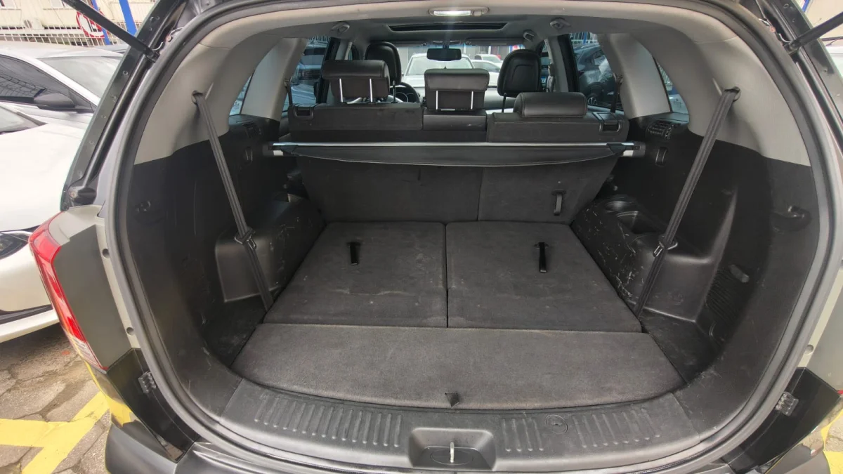 Sorento 2.4 16V 4x2 Aut. com teto solar duplo 7 lugares 2011 - Imagem 11