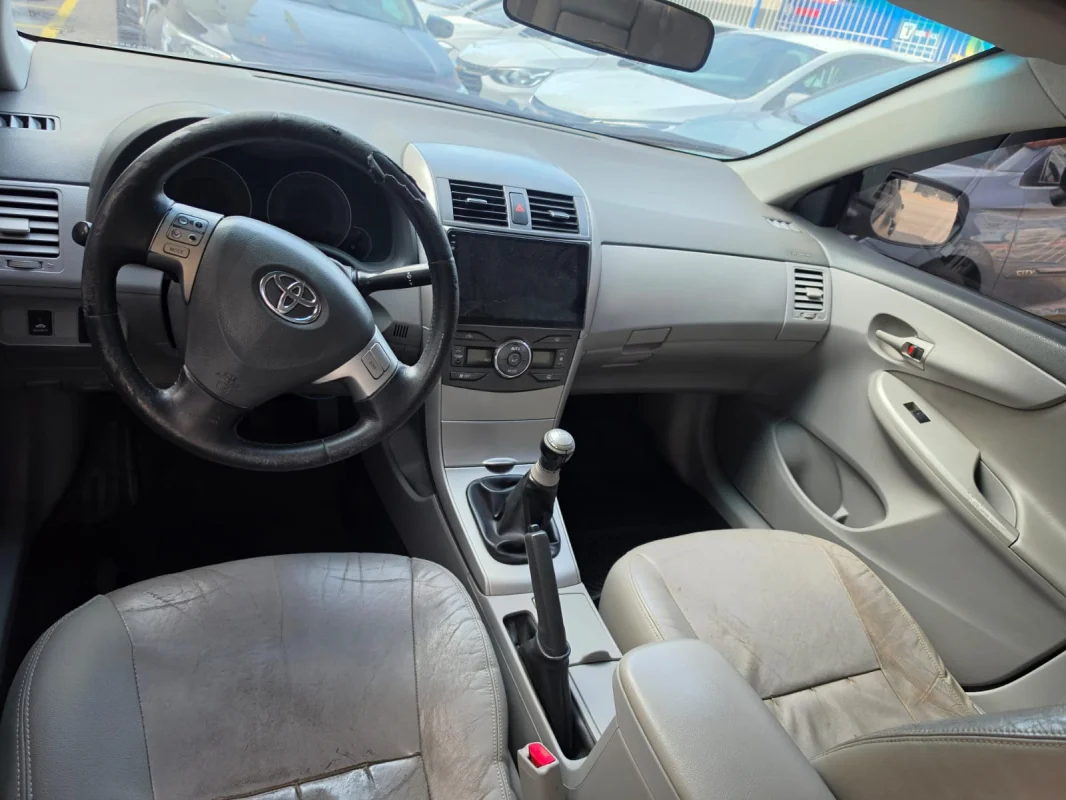 Corolla Xei 1.8 Mec Completo 2010 - Imagem 9