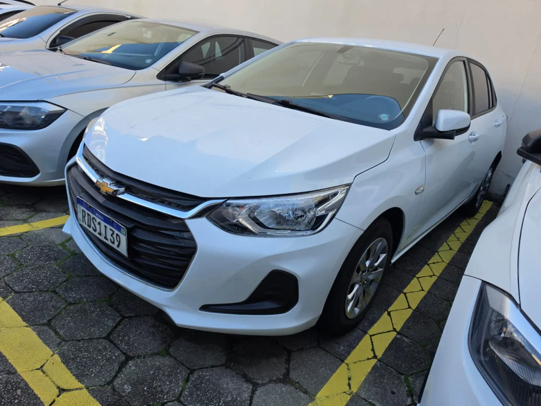 Onix Hatch 1.0 LT1 Completo 2021 - Imagem 3