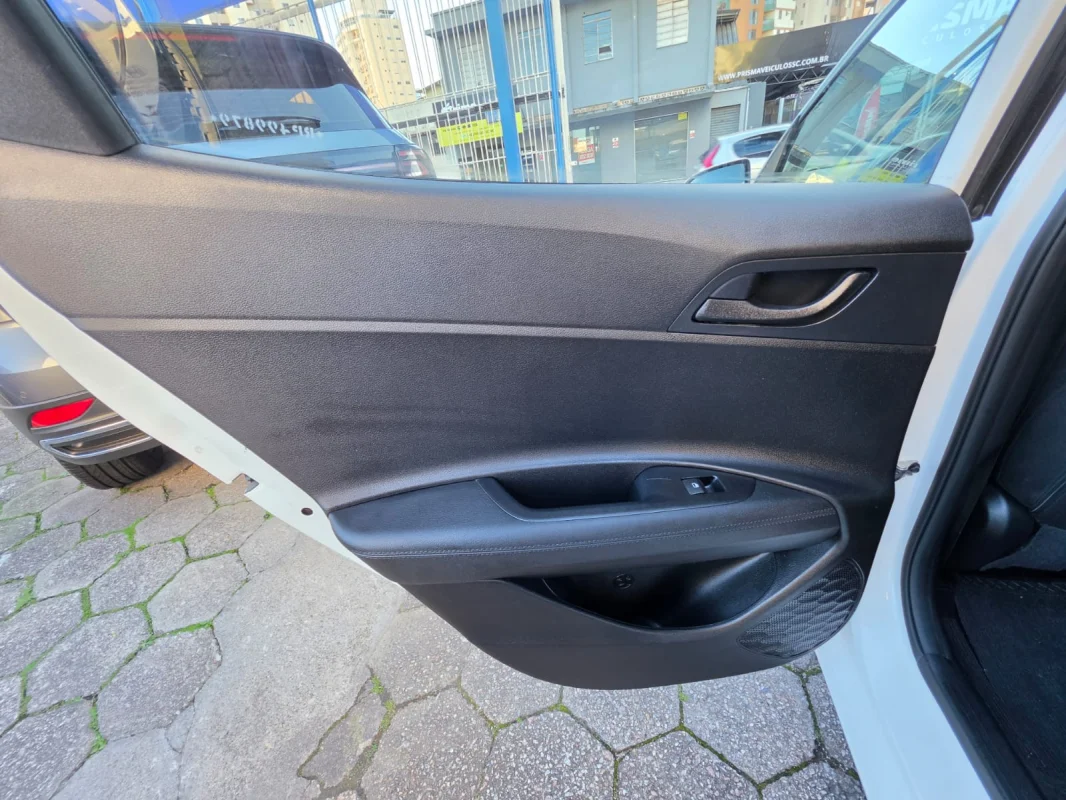 HB20 Comfort 1.0 Flex 12V Mecânico 2024 - Imagem 14