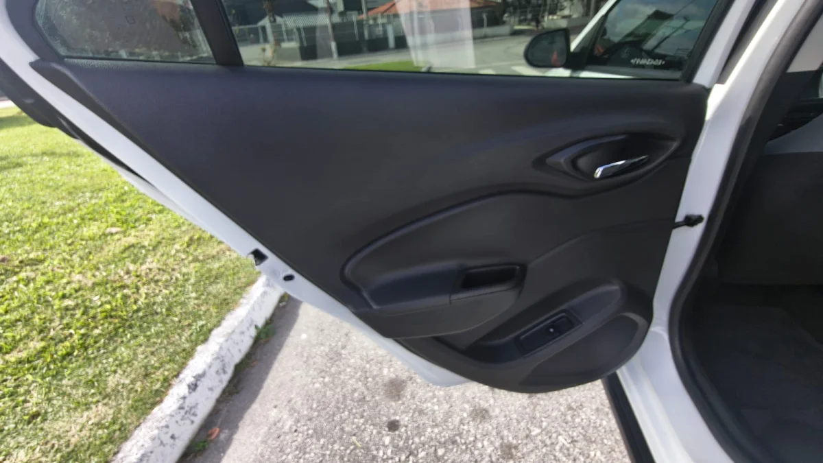 ONIX HATCH ACTIV 1.4 8V Flex 5p Mec. 2019 - Imagem 14