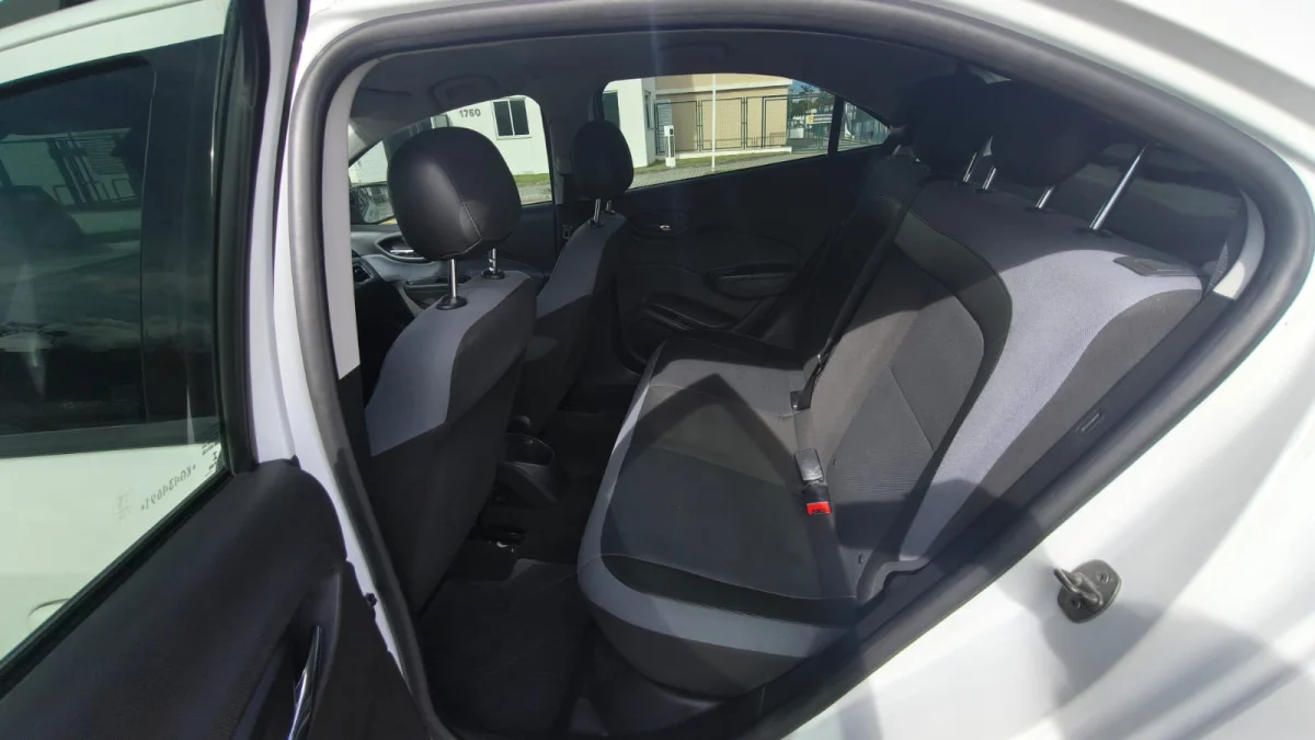 ONIX HATCH ACTIV 1.4 8V Flex 5p Mec. 2019 - Imagem 8