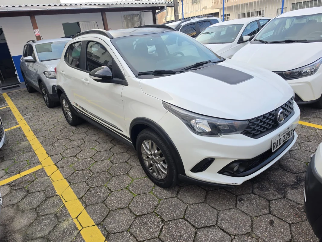 ARGO TREKKING 1.3 8V Flex 2020