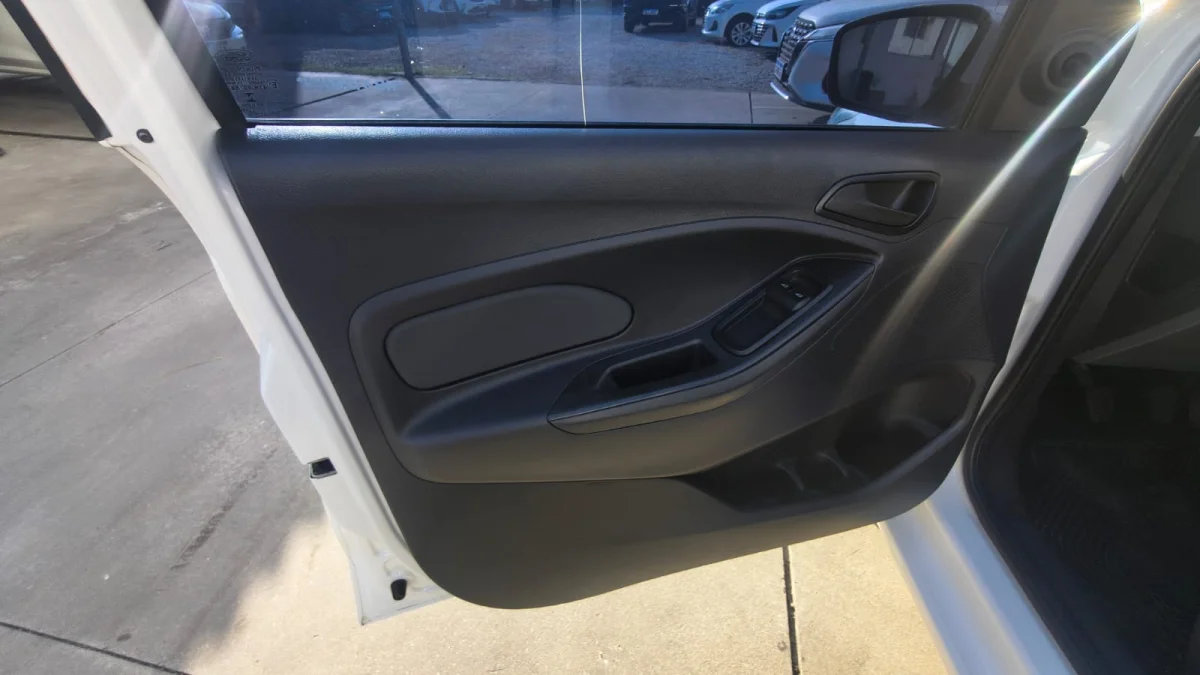 Ka+ Sedan 1.0 SE/SE 2017 - Imagem 13