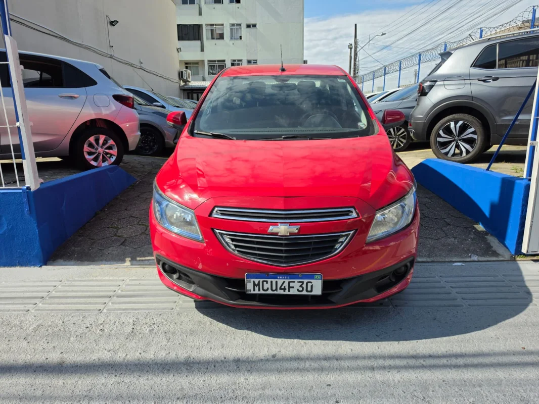 PRISMA LT 1.4 Mecânico 2014 - Imagem 2