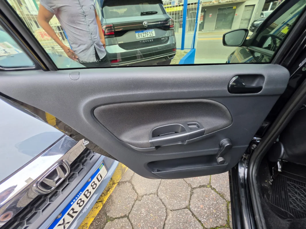 VOYAGE 1.6 MSI Flex 8V 4p Mecânico 2022 - Imagem 16