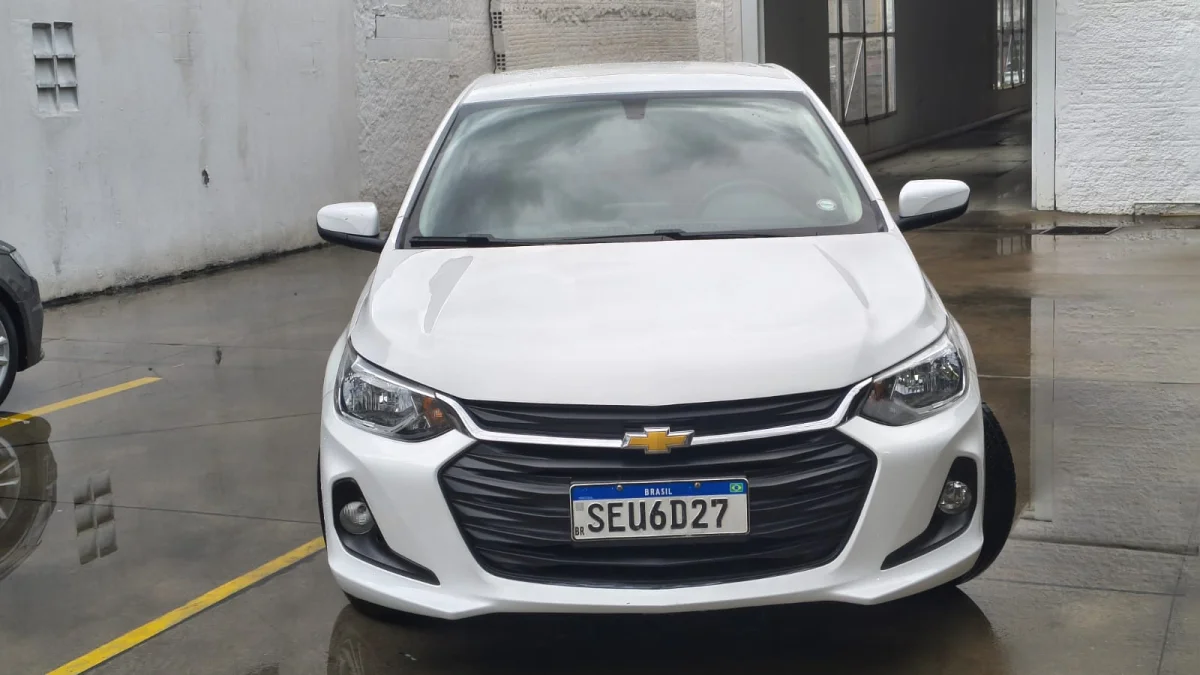 Onix Hatch LT2 1.0 Completo 2024 - Imagem 2