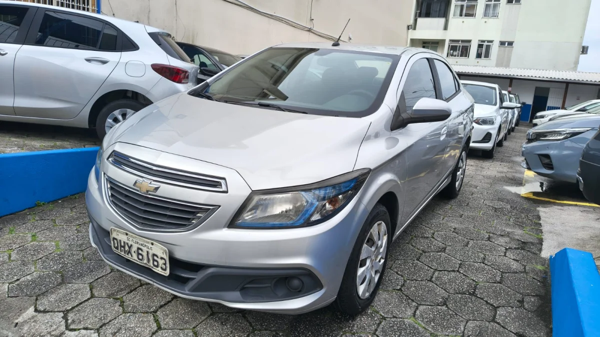 Prisma LT 1.4 8V Completo manual 2016 - Imagem 4