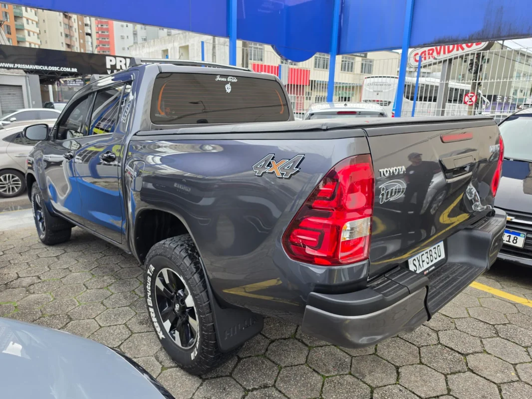 Hilux CD 4x4 2.8 Diesel Mec. Completo 2025 - Imagem 5