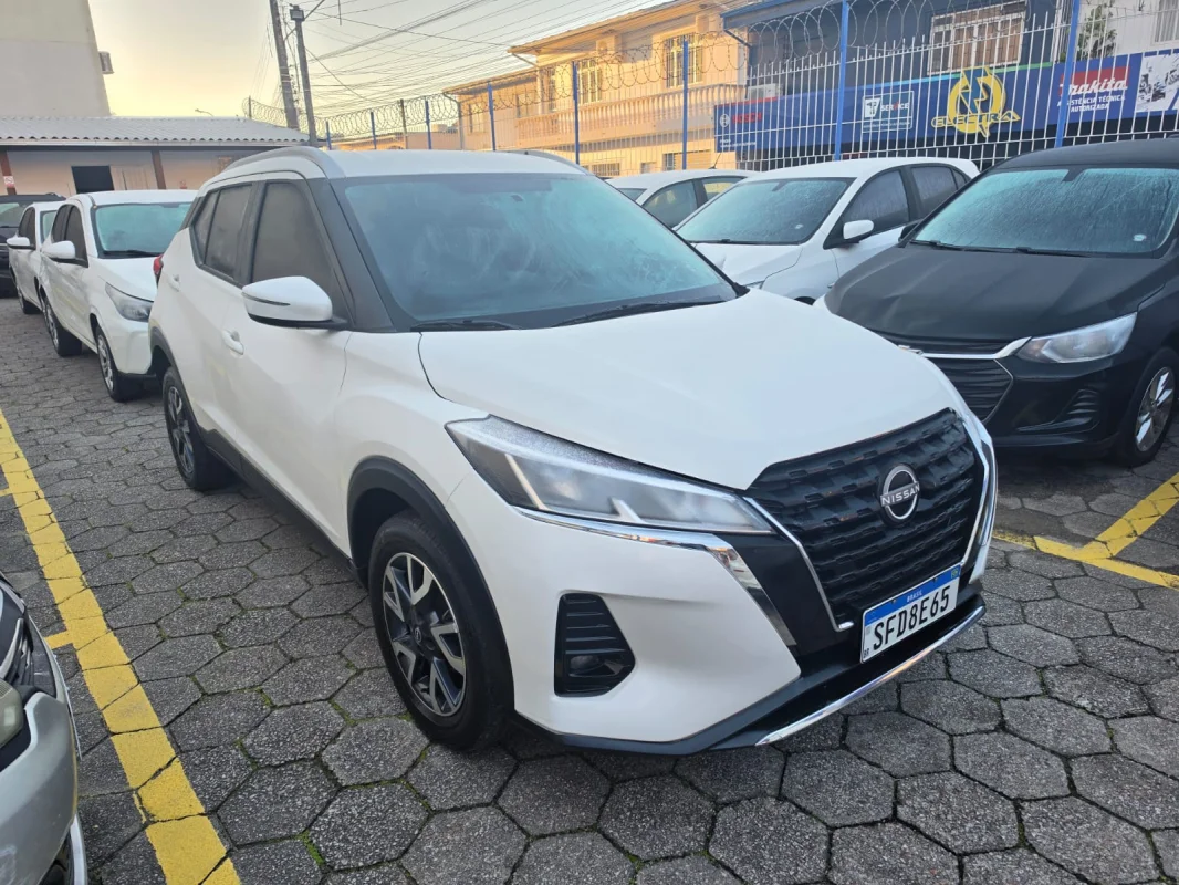 KICKS Sense 1.6 16V Flex Automática 2024