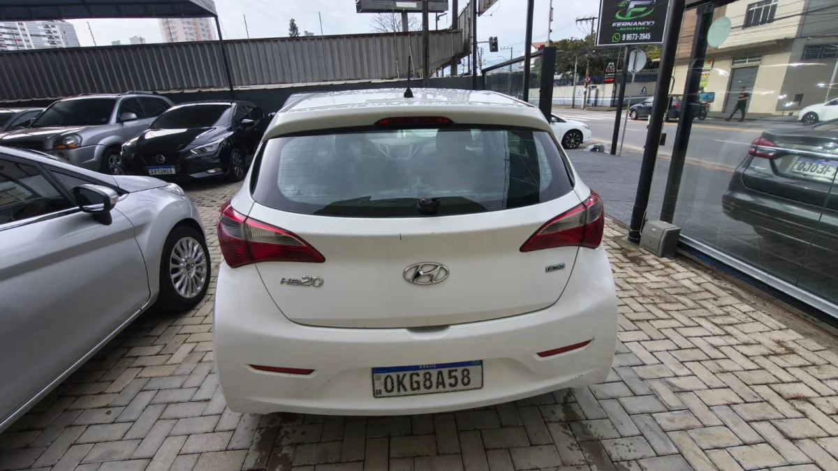 HB20 comfort. 1.0 Completo manual 2015 - Imagem 6
