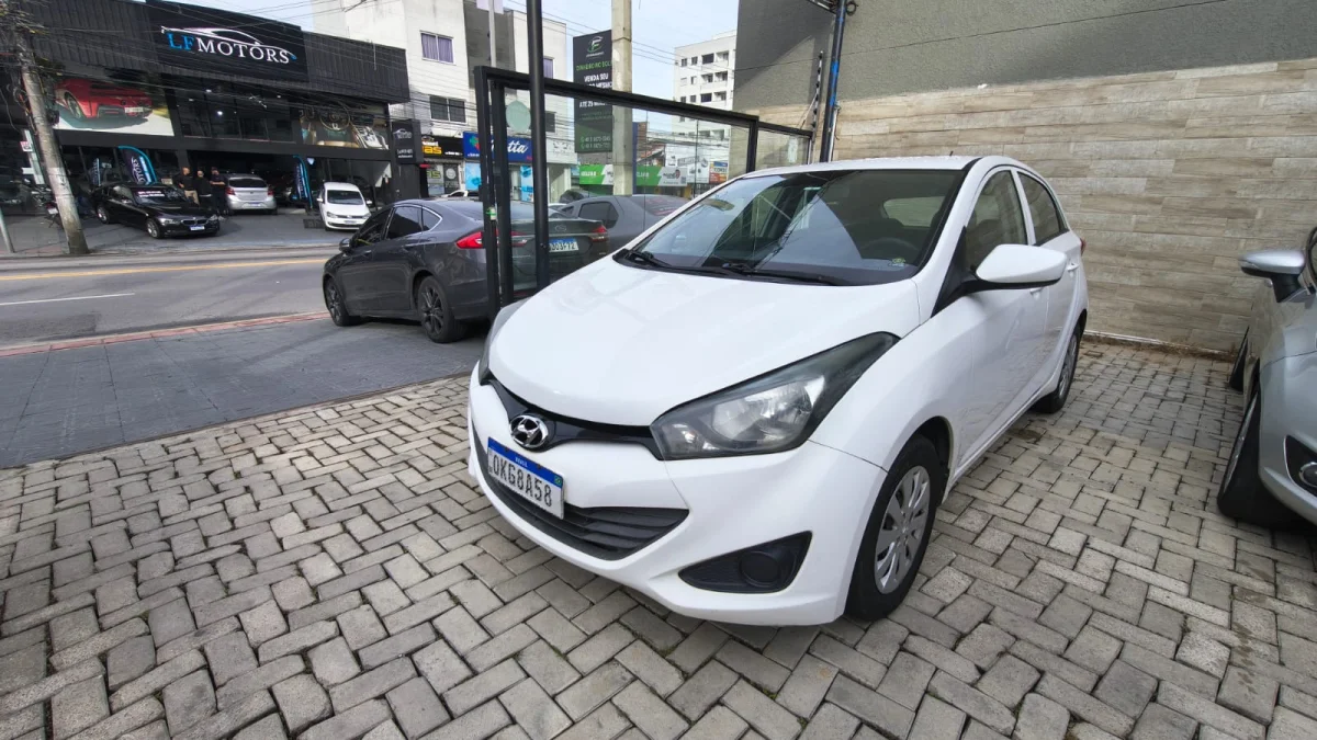 HB20 comfort. 1.0 Completo manual 2015 - Imagem 4