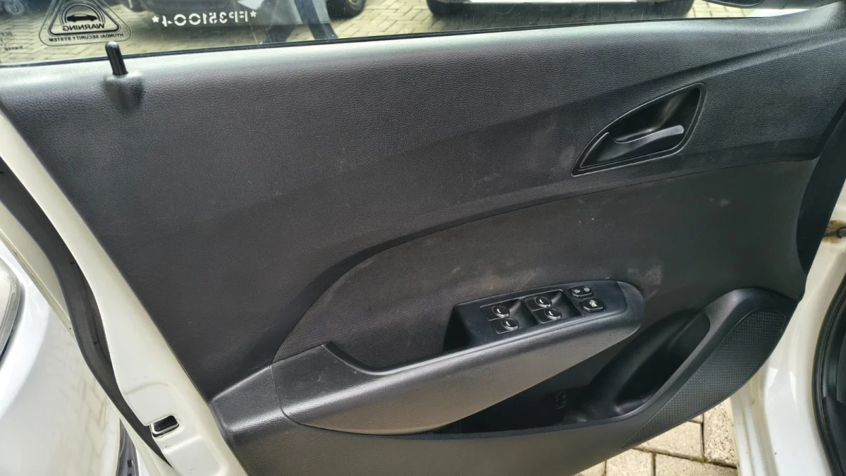 HB20 comfort. 1.0 Completo manual 2015 - Imagem 11